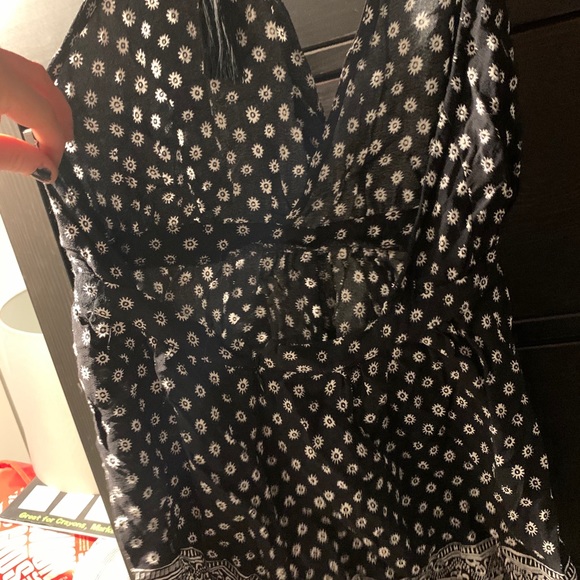 Olivaceous Black and White Halter Floral Patterned Romper - Picture 7 of 9